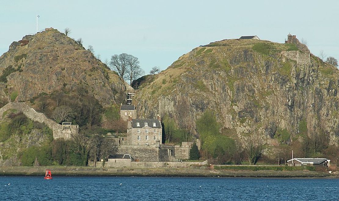 Dumbarton Castle, under siege since January 1570, captured by Captain Thomas Crawford