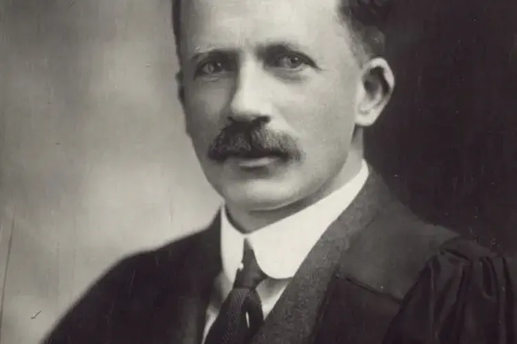 John J. R Macleod, Scottish-Canadian physiologist and winner of 1923 Nobel Prize, died.