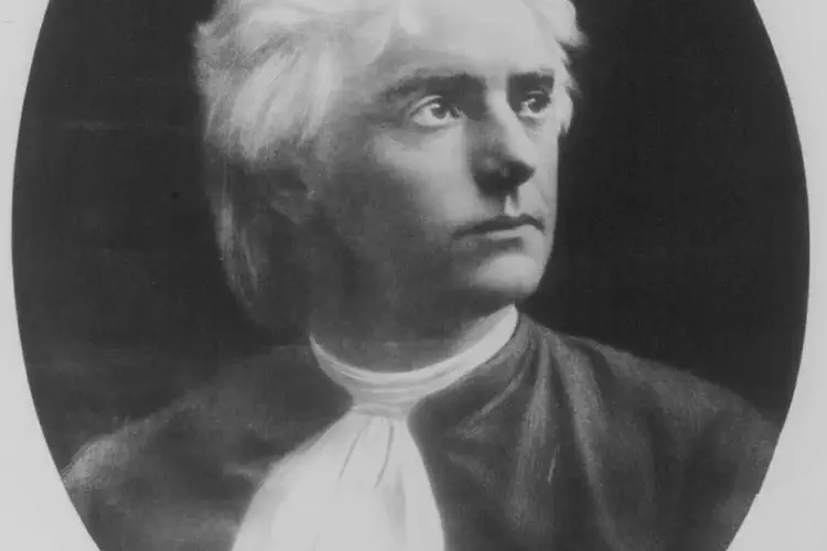 Death of actor James O’Neill, in Kilkenny.