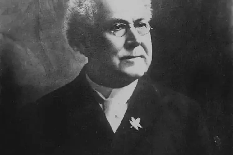 Birth at Lesmahagow of composer Alexander Muir, creator of Maple Leaf Forever.