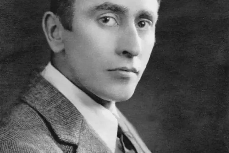 Harry Clarke, artist, known chiefly for stained-glass work, is born in Dublin