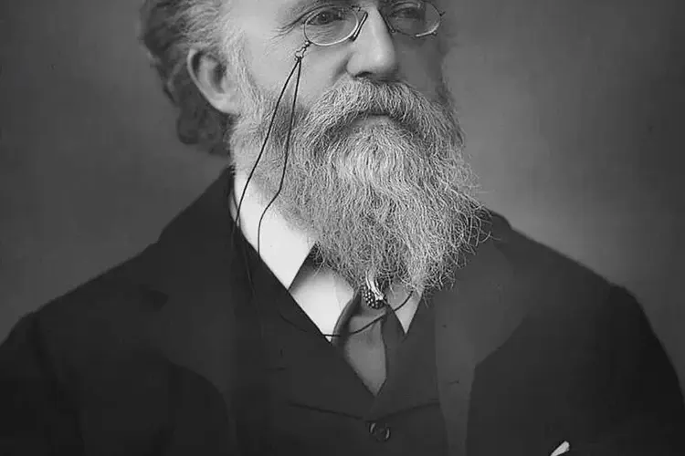 Irish novelist, historian and politician, Justin McCarthy, dies