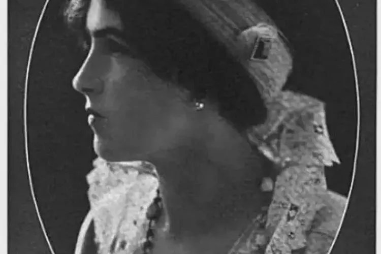 Molly Allgood, actress, born