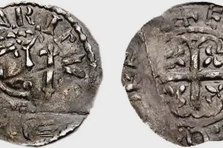 Last claimant to the Stuart throne, Henry I of Scotland (Henry IX of England), born