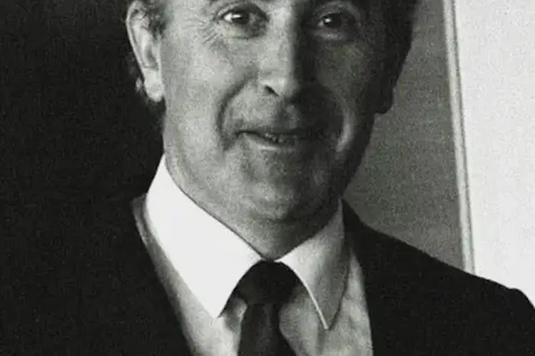 Birth of Richard Burke, Fine Gael politician and EC Commissioner