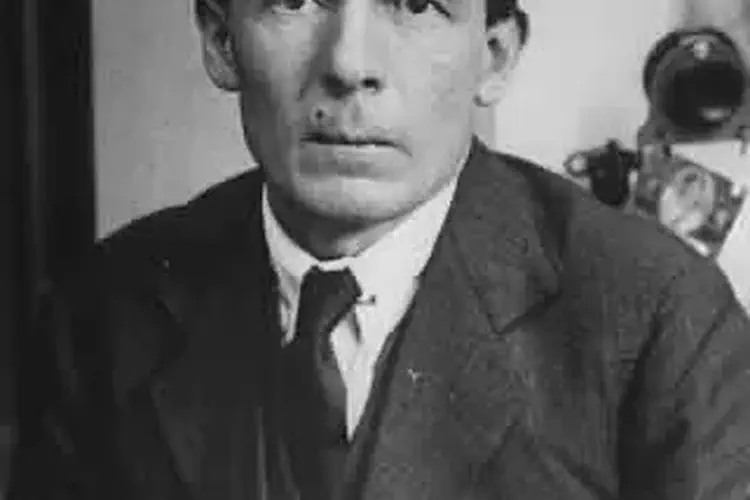 Birth in Tralee, Co. Kerry of Austin Stack, anti-Treaty nationalist