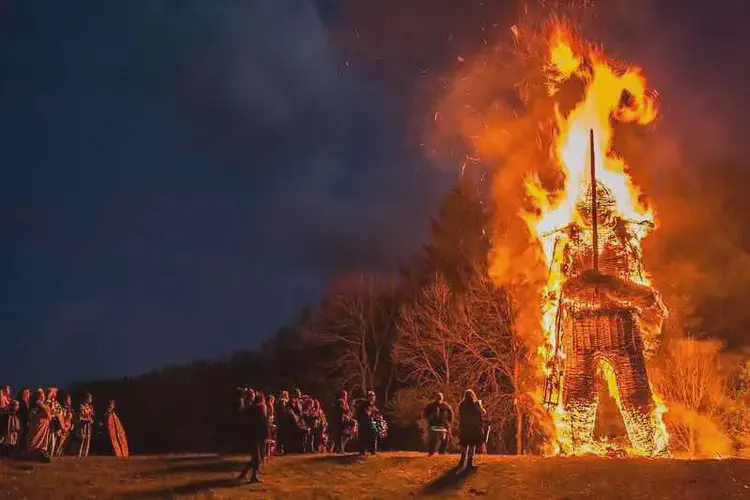 Beltaine (Cetshamain) feast of Celtic god Belenos