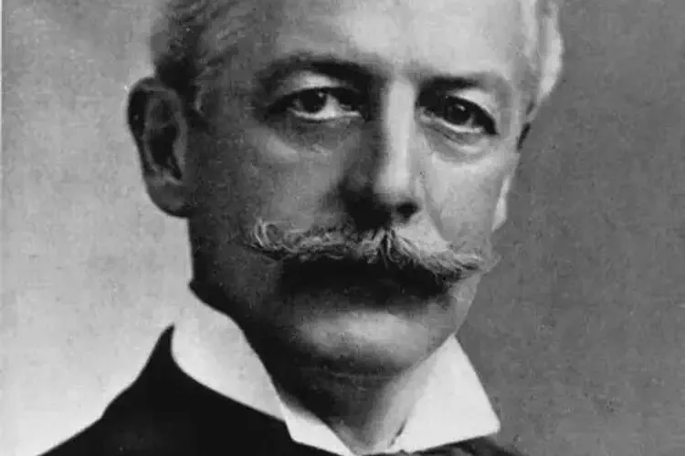 George Wyndham becomes Chief Secretary for Ireland