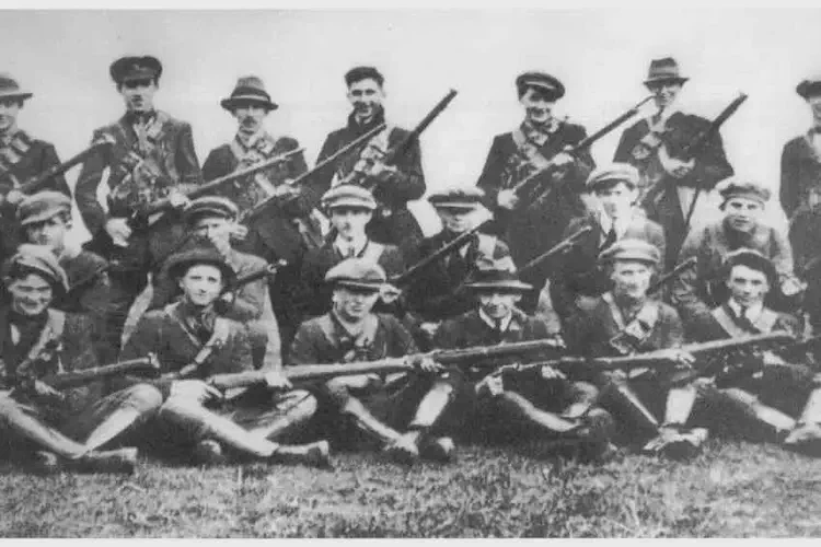 IRA & the British Army reach a truce