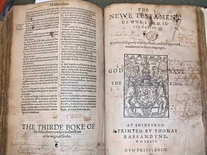 Bassandyne Bible