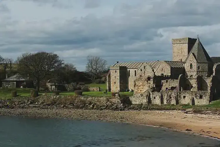 Walter Bower, Scottish chronicler (b. 1385), died