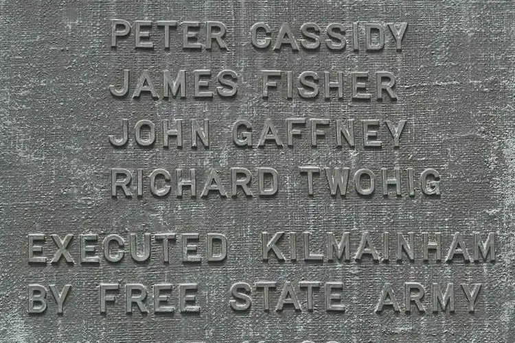 The Irish Free State begins the executions of seventy seven anti Treaty republican prisoners