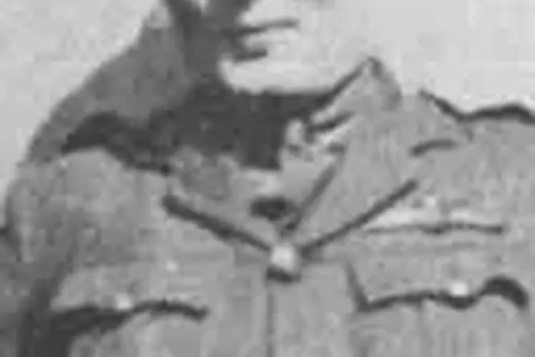 William Earle Moley Molesworth, WWI Ace, is born