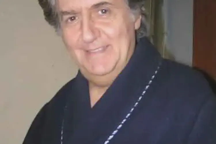 Actor Tom Conti born