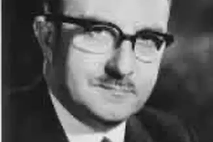 Sir William McCrea, mathematician and astronomer, is born in Dublin