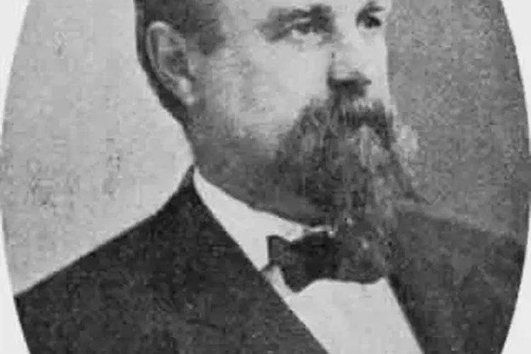 William Roberts becomes leader of the Fenian Brotherhood